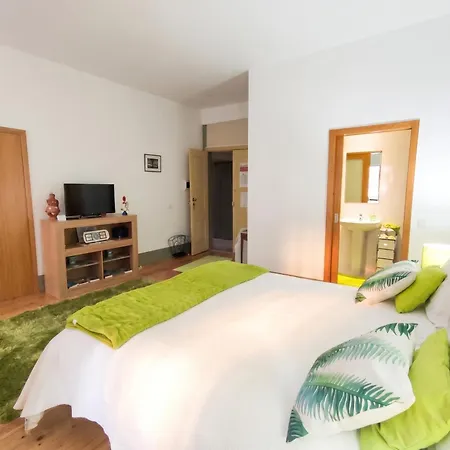 Modern In Guimaraes, 50 M², Balcony * Guimarães