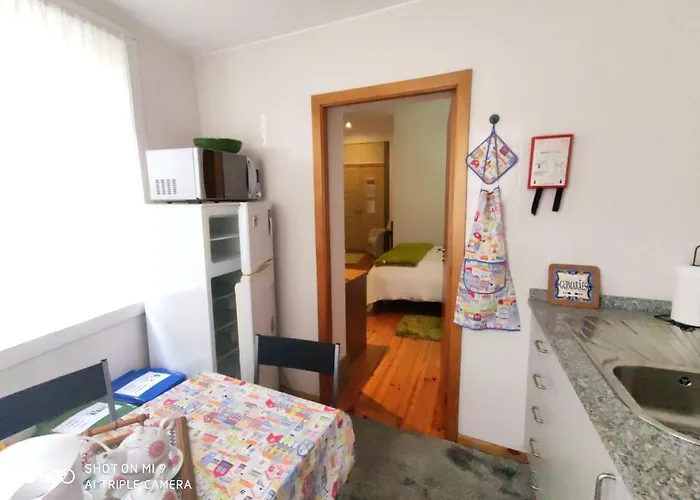 Modern In Guimaraes, 50 M², Balcony 아파트