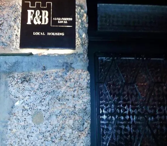 Modern In Guimaraes, 50 M², Balcony 아파트 귀마레스